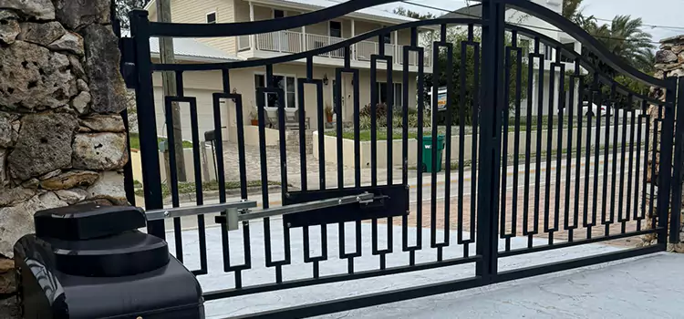 Swing Gate Opener with Keypad Brookings